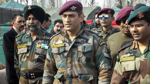 MS Dhoni to join his Army battalion in Kashmir from July 31-Aug 15 MS Dhoni to join his Army battalion in Kashmir from July 31-Aug 15