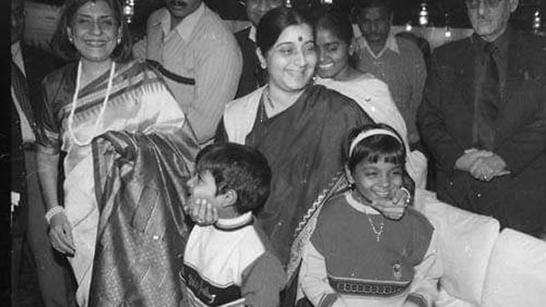Sushma Swaraj with children