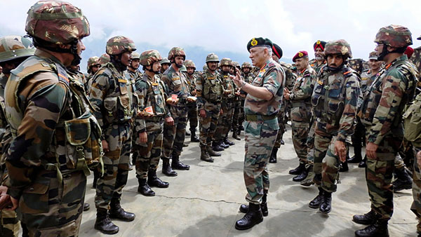 A day after General Rawat’s visit, Pakistan resorts to mortar shelling at LoC A day after General Rawat’s visit, Pakistan resorts to mortar shelling at LoC