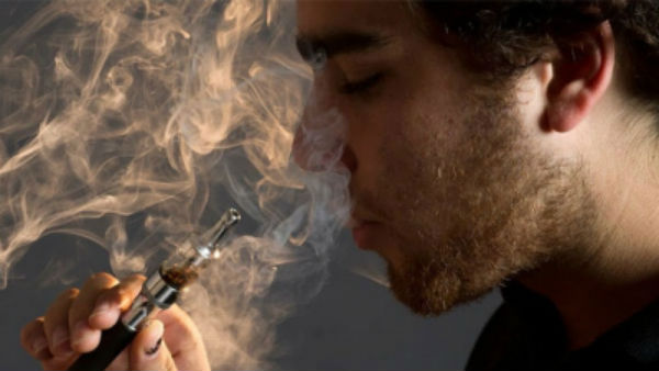 New York state bans flavored e-cigarettes over vaping concerns New York state bans flavored e-cigarettes over vaping concerns