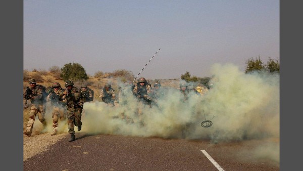 Indian and French soldiers during joint exercise Shakti 2016 in the range of Mahajan