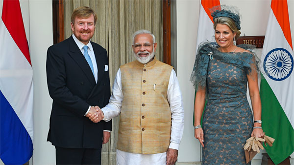PM Modi greeting to the Dutch King and Queen