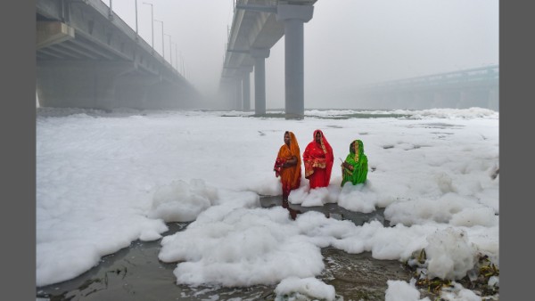 Obeisance to rising sun