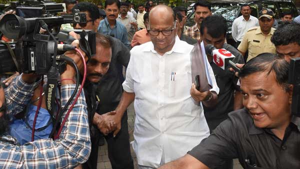 Sharad Pawar to meet PM Modi today on farmers crisis Sharad Pawar to meet PM Modi today on farmers crisis