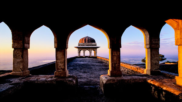 Come Explore Madhya Pradesh And Discover A Different World Come Explore Madhya Pradesh And Discover A Different World