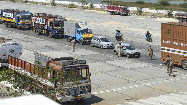 Amid 9pm-5 am curfew, no restrictions on passenger buses, goods trucks on highways, says MHA Amid 9pm-5 am curfew, no restrictions on passenger buses, goods trucks on highways, says MHA
