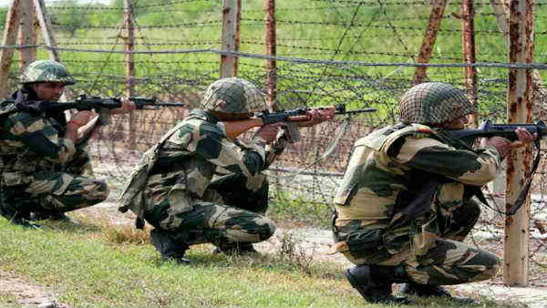 Pakistan shells forward areas in Poonch Pakistan shells forward areas in Poonch