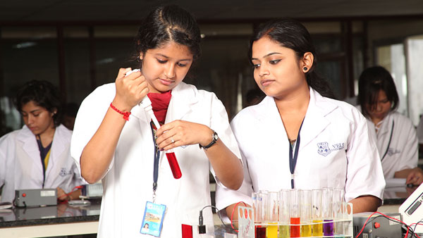 Study Medicine abroad at low tuition fee, but at a quality comparable to the best 