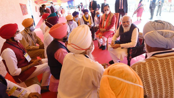 Farmers being misled by those who were once in favour of farm reforms: PM Modi