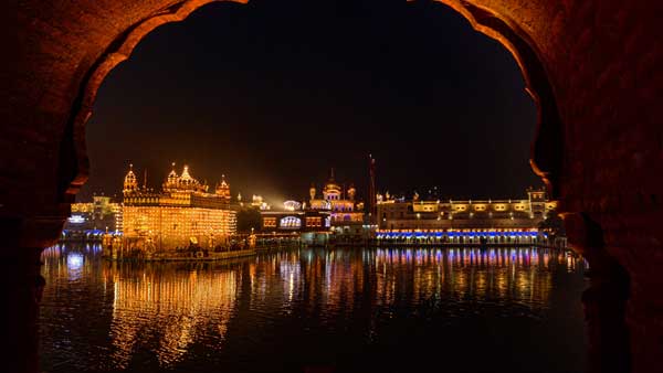 Prakash Purab Prakash Purab