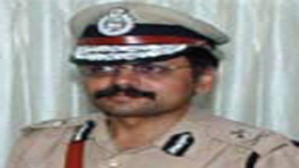 Praveen Sinha likely to be CBI interim director until PM led high-powered committee meets Praveen Sinha likely to be CBI interim director until PM led high-powered committee meets