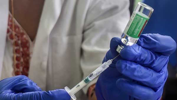 Nearly 1.33 crore apply for COVID-19 vaccination; Several states wary of vaccine shortage Nearly 1.33 crore apply for COVID-19 vaccination; Several states wary of vaccine shortage