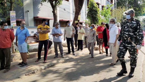 Bengal polls: Sporadic violence marks 5th phase Bengal polls: Sporadic violence marks 5th phase