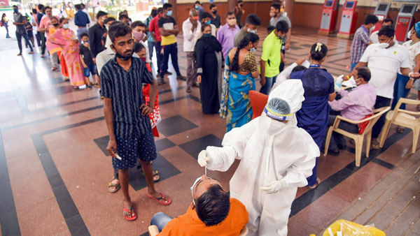 Containment, vaccination, appropriate behaviour only ways to beat COVID-19: Centre Containment, vaccination, appropriate behaviour only ways to beat COVID-19: Centre