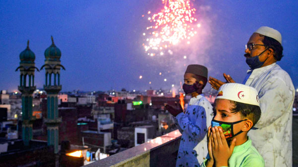Varanasi: Muslims celebrating in the 2nd year of restrictions