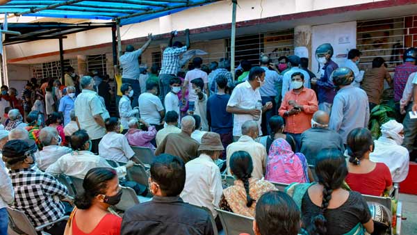 More than 20.31 lakh beneficiaries of age group 18-44 vaccinated More than 20.31 lakh beneficiaries of age group 18-44 vaccinated