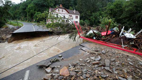 Footprints of climate change in Germany floods?