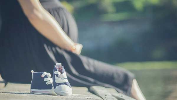 Why is COVID-19 vaccination being recommended for pregnant women: