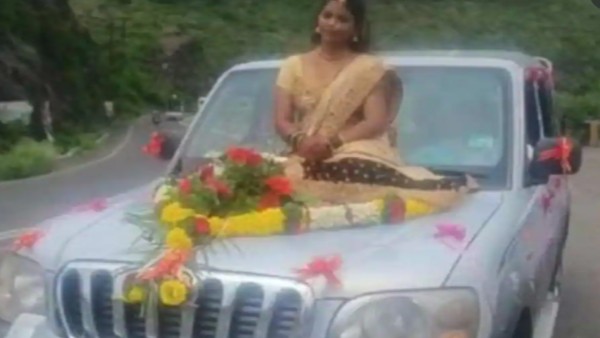 Viral video: 23-year-old Bride goes to marriage venue on SUVs bonnet, booked by Pune police Viral video: 23-year-old Bride goes to marriage venue on SUVs bonnet, booked by Pune police