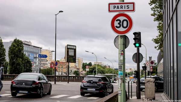 Paris introduces citywide 30 kmh speed limit