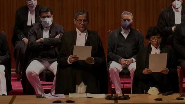Nine SC judges including future woman CJI take oath in one go