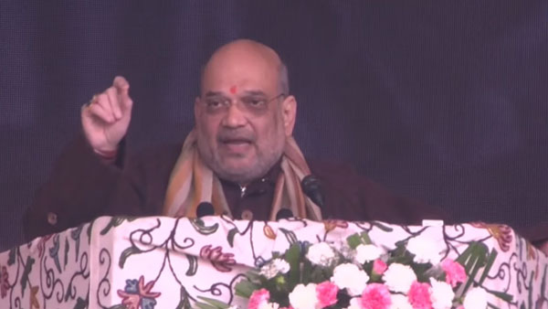 Farooq Sahab suggested me to speak with Pakistan but I will speak to the youth: Amit Shah in Srinagar Farooq Sahab suggested me to speak with Pakistan but I will speak to the youth: Amit Shah in Srinagar