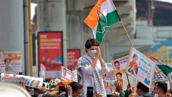UP polls: Priyanka Gandhi to launch padayatra in Lucknow UP polls: Priyanka Gandhi to launch padayatra in Lucknow