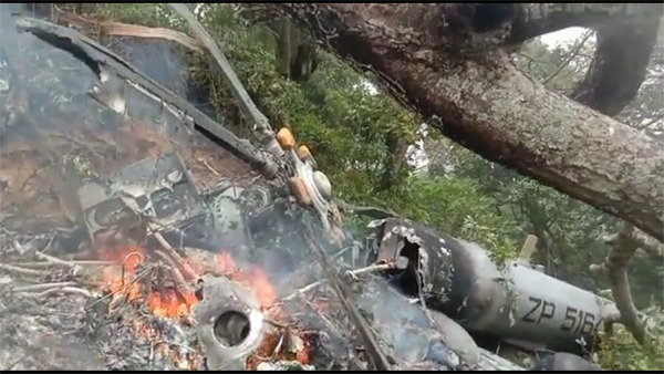 IAF chopper with CDS Bipin Rawat on board meets with accident in Tamil Nadu
