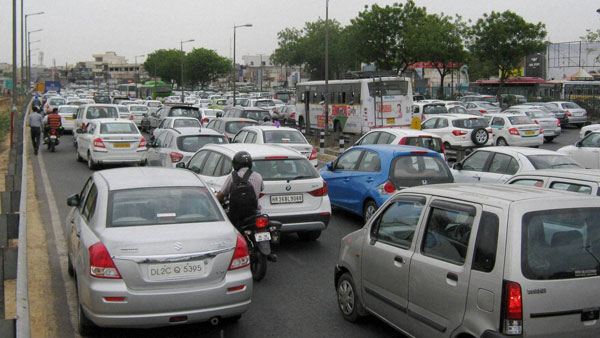 Delhi govt to deregister all diesel vehicles that complete 10 years on January 1, 2022 Delhi govt to deregister all diesel vehicles that complete 10 years on January 1, 2022