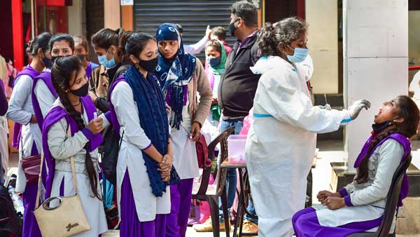 Karnataka reports five more cases of Omicron variant, states tally rises to 19 Karnataka reports five more cases of Omicron variant, states tally rises to 19