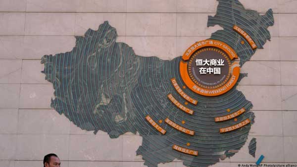 Trade halted in Evergrande shares in Hong Kong Trade halted in Evergrande shares in Hong Kong