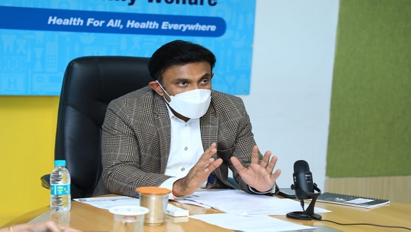 Omicron dominates Covid third wave in Karnataka, minister Sudhakar clarifies deleting previous tweet Omicron dominates Covid third wave in Karnataka, minister Sudhakar clarifies deleting previous tweet