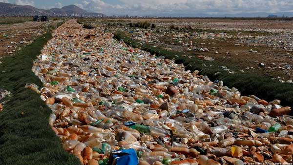 Extreme heat and plastic pollution push oceans to brink