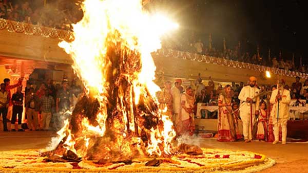 Holika Dahan Shubh Muhurat and Timings