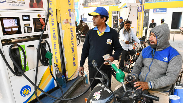 Petrol, diesel prices rise: Check rates in the four metros Petrol, diesel prices rise: Check rates in the four metros