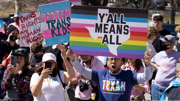 Texas court blocks probes of trans youth parents Texas court blocks probes of trans youth parents