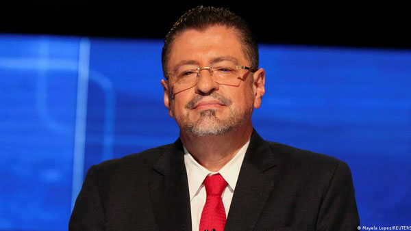 Costa Ricans vote in presidential runoff elections