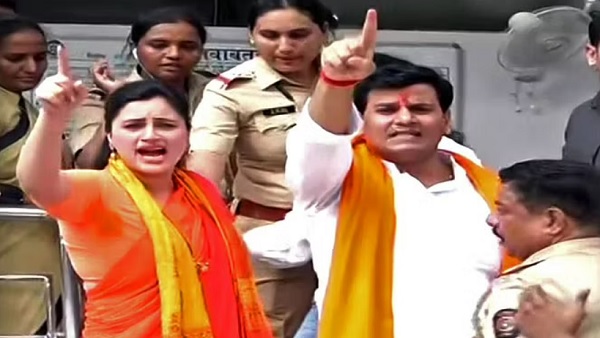 Hanuman Chalisa row: Ranas seek home food in jail Hanuman Chalisa row: Ranas seek home food in jail