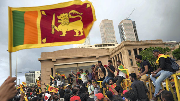 Sri Lanka announces it will default on all its external debt of $51 billion Sri Lanka announces it will default on all its external debt of $51 billion