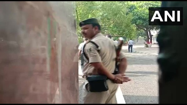 CBI registers fresh case against Lalu Prasad Yadav, daughter in graft case, searches multiple places