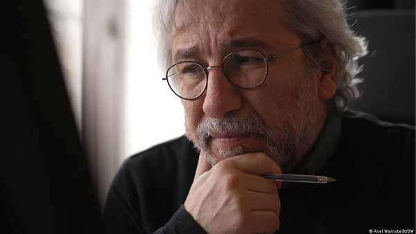 A tug-of-war over press freedom