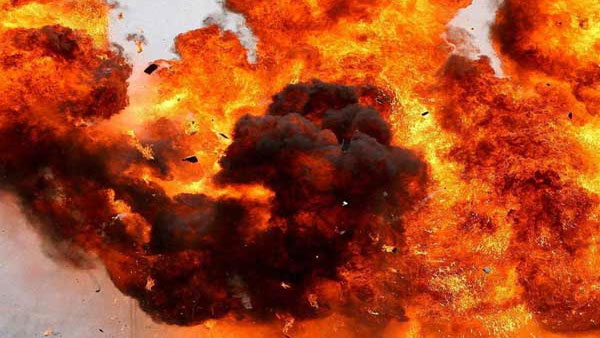 UP: Gas pipeline bursts in Muzaffarnagar, 1 killed UP: Gas pipeline bursts in Muzaffarnagar, 1 killed