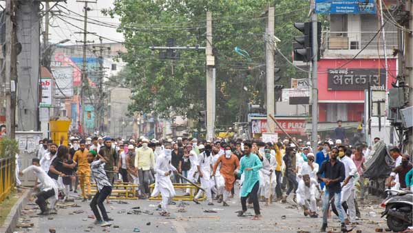 Row over Prophet Comments: Two dead in Ranchi protests Row over Prophet Comments: Two dead in Ranchi protests