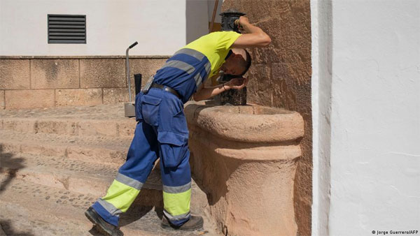 WHO says heat-related deaths top 1,700 in Spain, Portugal