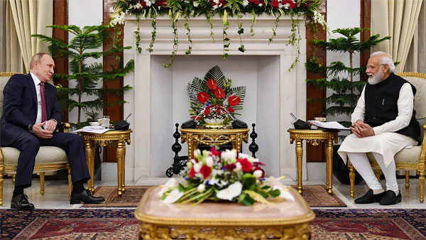 Prime Minister Narendra Modi and Russian President Vladimir Putin in a meeting, in New Delhi Prime Minister Narendra Modi and Russian President Vladimir Putin in a meeting, in New Delhi