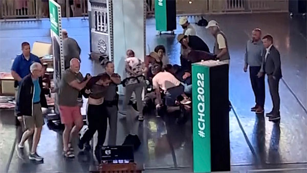 Salman Rushdie attacker faces charges of attempted murder and assault Salman Rushdie attacker faces charges of attempted murder and assault