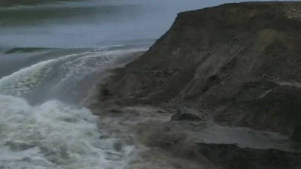 MP dam breach: Channel created to drain out water; Oppn alleges scam in project, seeks probe MP dam breach: Channel created to drain out water; Oppn alleges scam in project, seeks probe