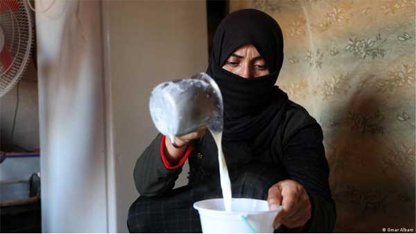 As war drags, Syrian women enter the job market