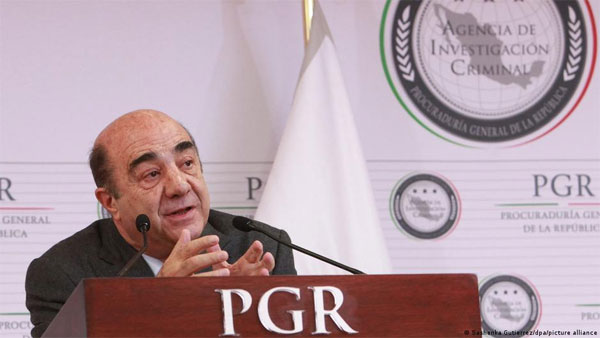 Mexico: Ex-prosecutor to be tried over missing students