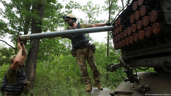 Ukraine shows signs of preparing for a big counteroffensive